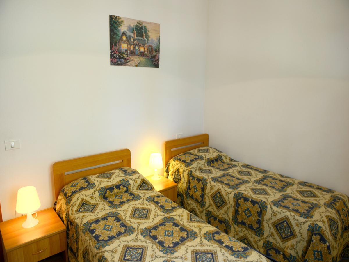 San Francesco Aparthotel Pomarance Esterno foto