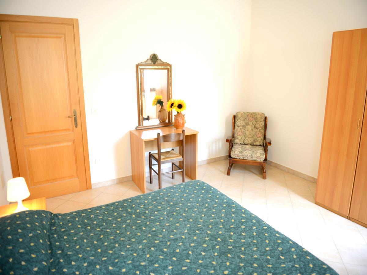 San Francesco Aparthotel Pomarance Esterno foto