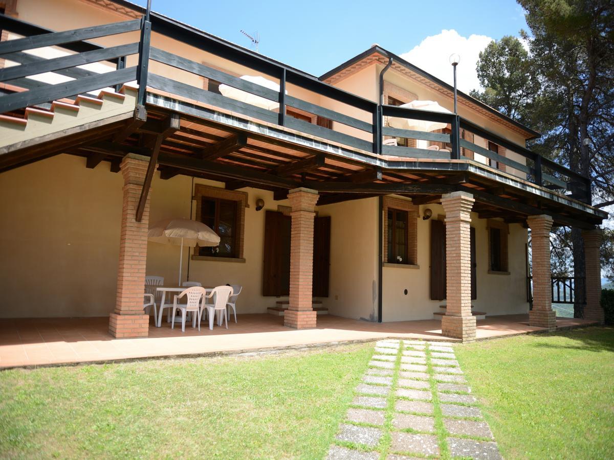 San Francesco Aparthotel Pomarance Esterno foto