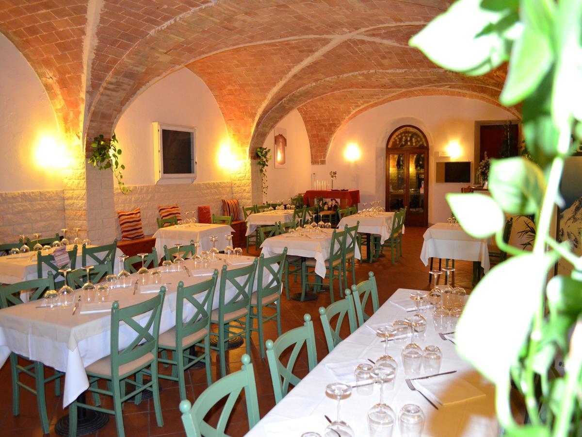 San Francesco Aparthotel Pomarance Esterno foto